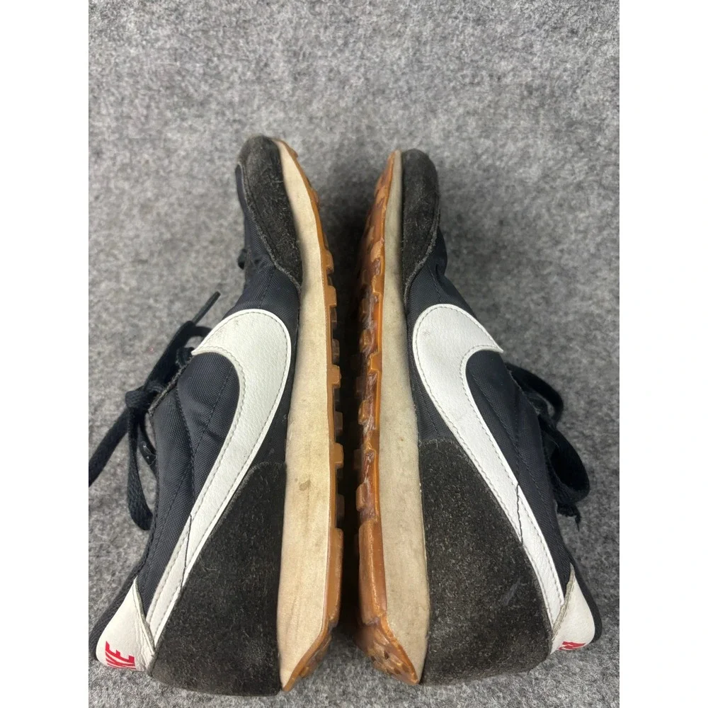 Nike Daybreak Sneakers Womens 8.5 Black White Waffle Sole CK2351-001